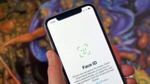 Read more about the article If the iPhone 17 gets this rumored Face ID upgrade, I’ll never call Apple unoriginal again